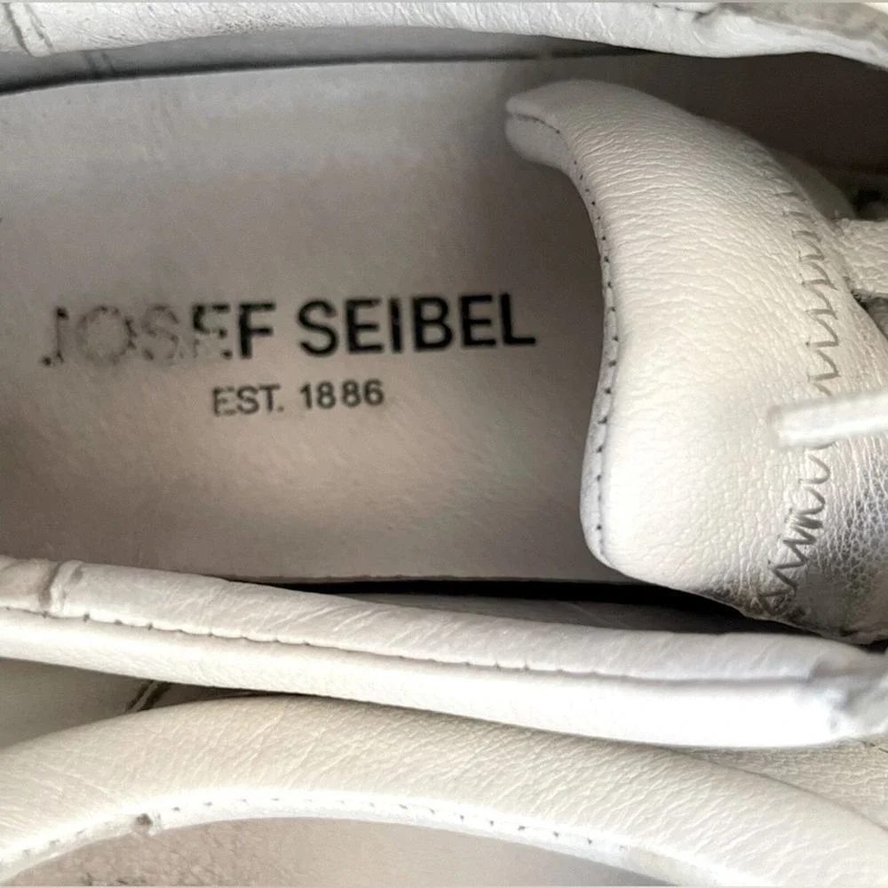 Josef Seibel - Women's Caren 01 Leather Lace Up Sneaker‎ - Size 7 - White